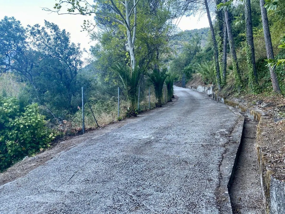 Stay Wild En Las Casitas De Huerta Arriba Benamahoma 0*,  Ισπανία